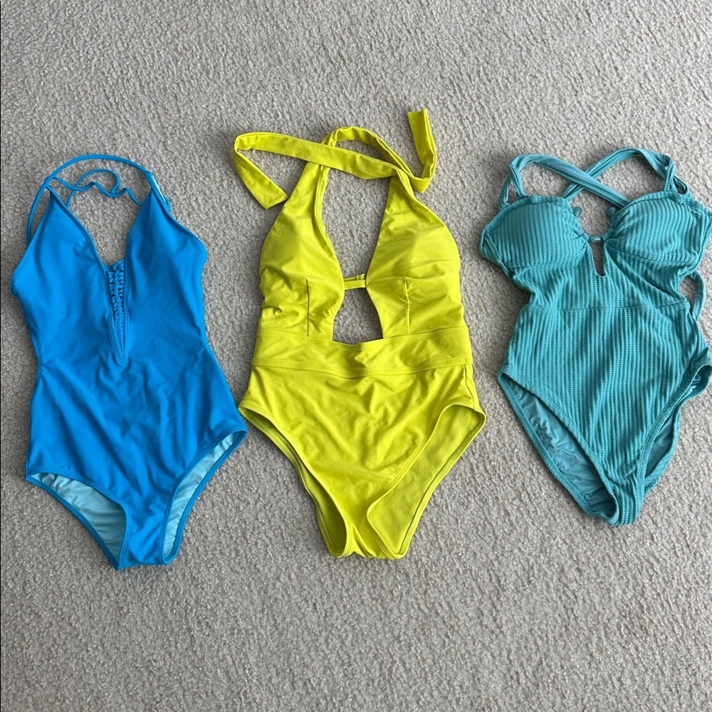 BECCA Blue and Adore Me Yellow One Piece Swimsuit Set with Stylish Details